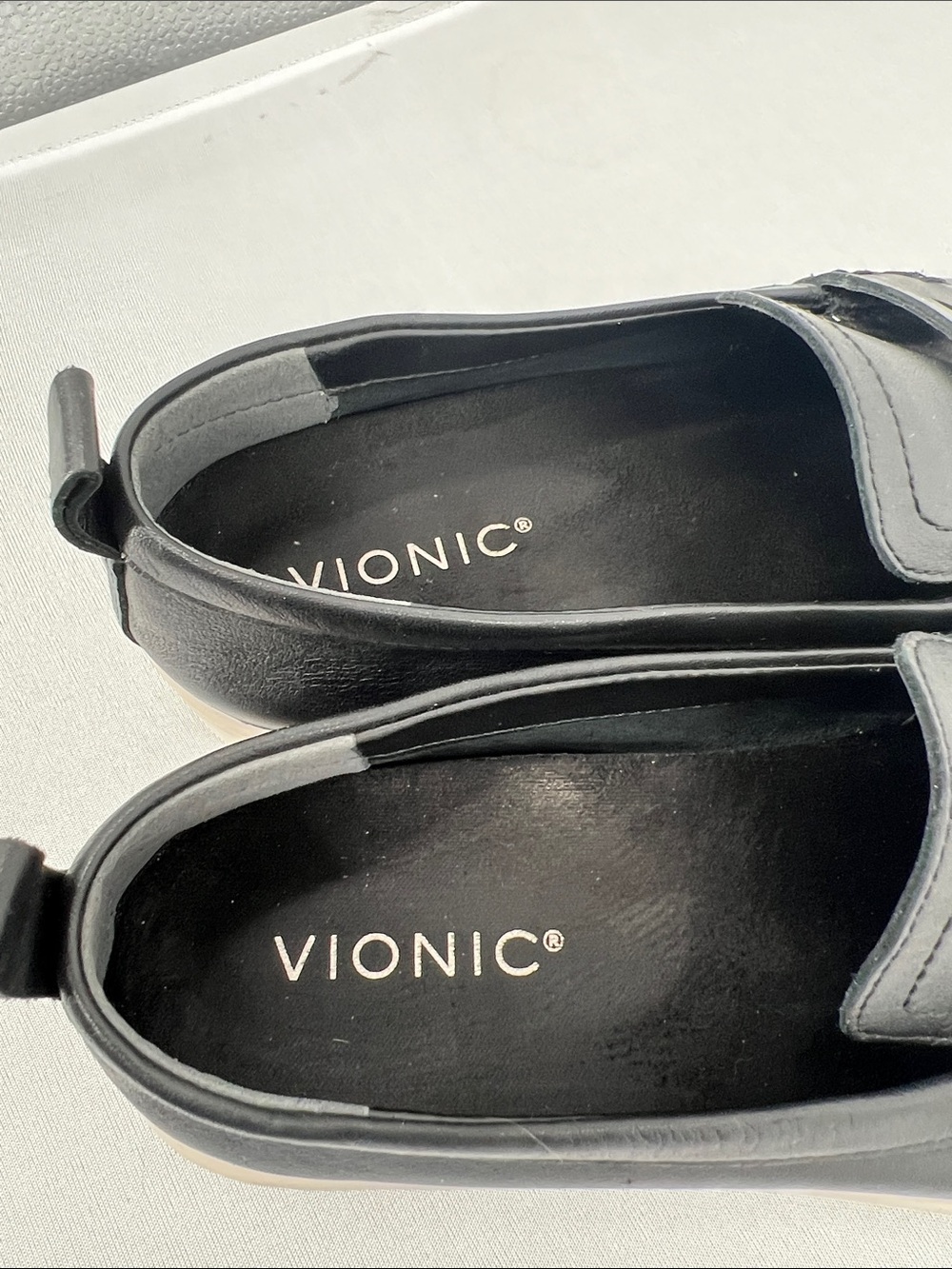 Vionic Uptown Loafers - Picture 4 of 10